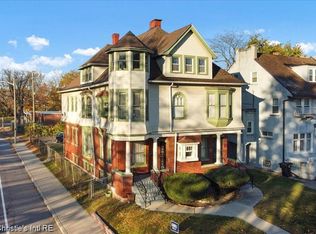 2405 Field 3rd Floor St, Detroit, MI 48214