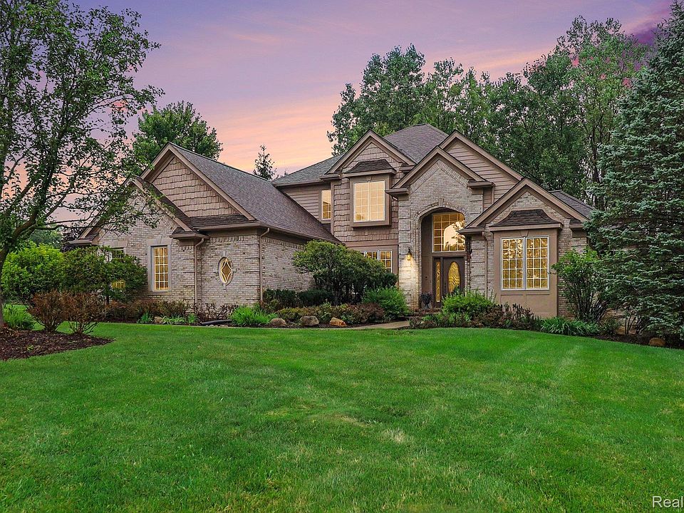 1st image of 4875 Green Meadow Ln