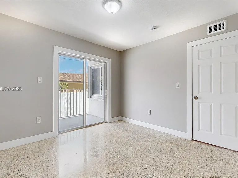 426 NW 13th Ave #2 — Photo 23