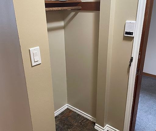 2nd image of 3920 Robinson St #1