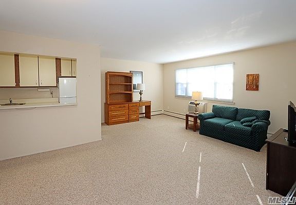 2nd image of 4731 Wilshire Ln