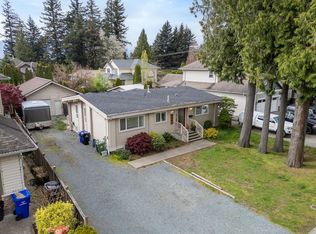 5565 Peach Rd, Chilliwack, BC V2R 5L9