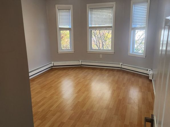 228 Western Ave UNIT 2-B