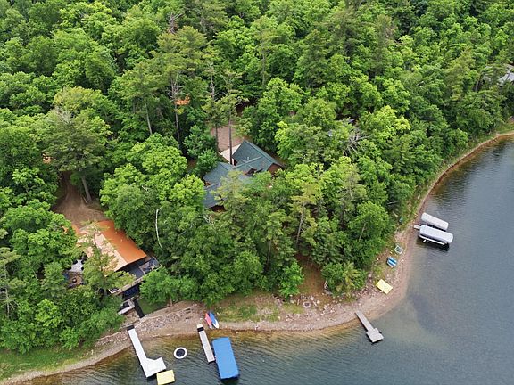 2nd image of 21516 NE Pickerel Lake Rd