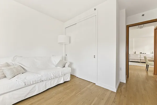 Rented by Nest Seekers International | media 40