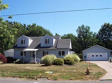 1st image of 721 Clifton Dr