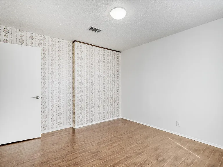 6601 Skycrest Dr — Photo 20