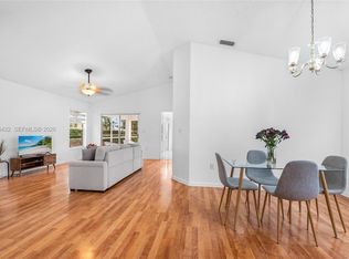 2020 SE 5th Pl, Homestead, FL 33033