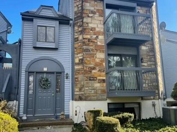 7 Delbarton Ct, Washington Twp., NJ 07840