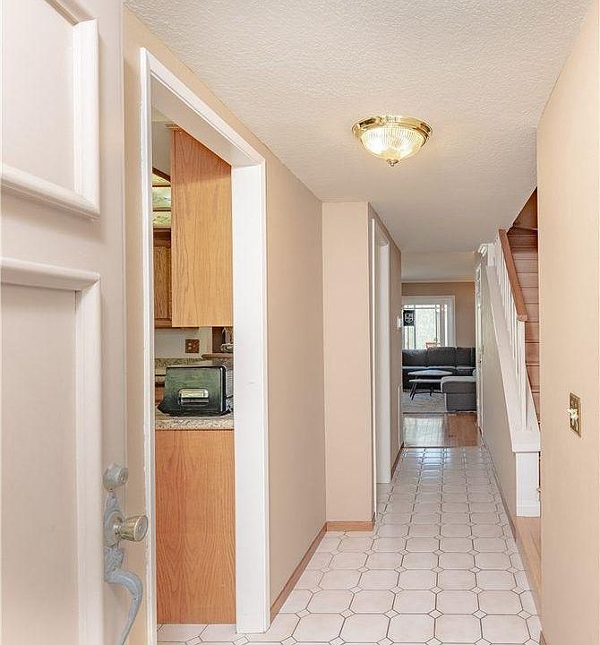 1st image of 10048 Cabo Dr