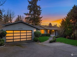 8207 SE 48th St, Mercer Island, WA 98040