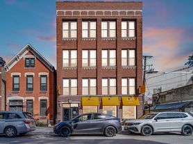 2014 W Wabansia Ave, Chicago, IL