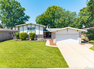 30539 Lund Ave, Warren, MI 48093
