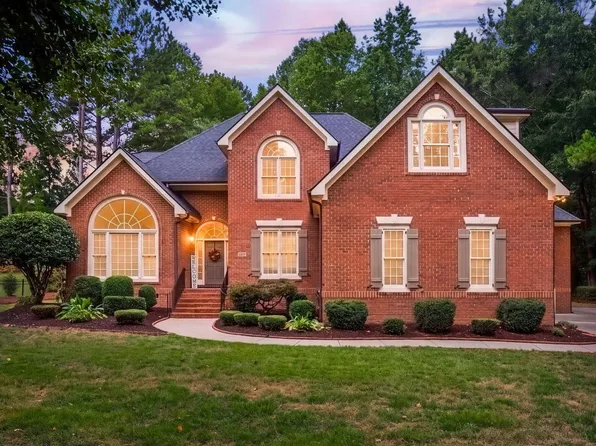1317 Gironde Ct, Wake Forest, NC 27587