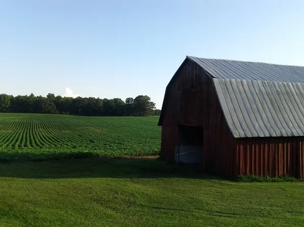 1927/1947 Bains Rd, Hillsboro, TN 37342