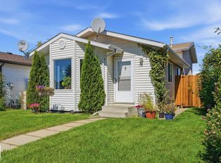 315 Saint Andrews St, Stony Plain, AB T7Z 1K7