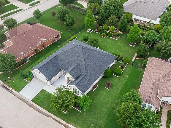 3rd image of 11320 Brandon Dr