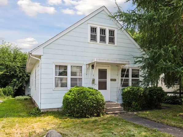 3930 Bryant Ave N, Minneapolis, MN 55412