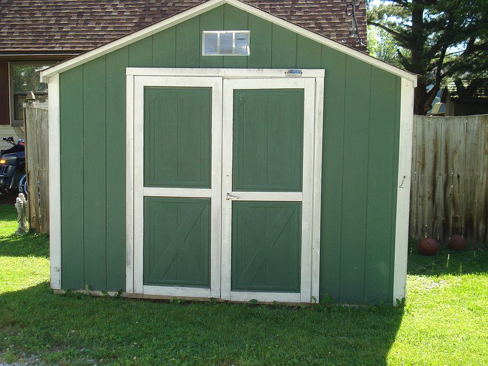 Storage shed