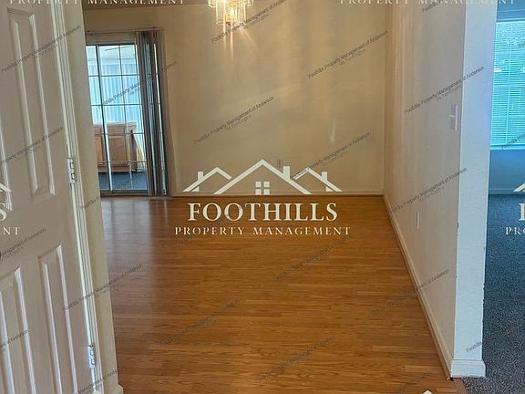 4th image of 1003 Ravenswood Dr