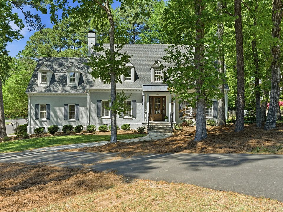 1st image of 1 Roswell Ct