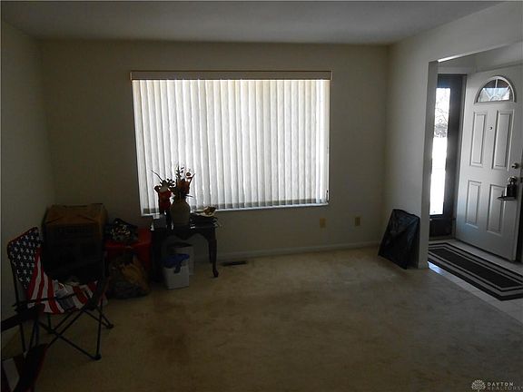 3rd image of 1013 Derringer Dr
