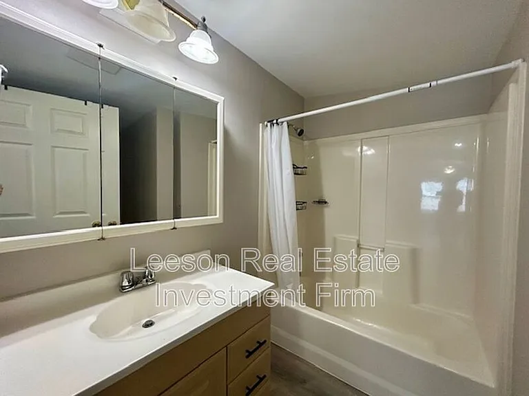 720 Delaware St #SHREVEPORT — Photo 17
