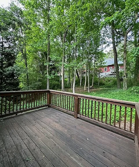 45 Florida Ave — Photo 15