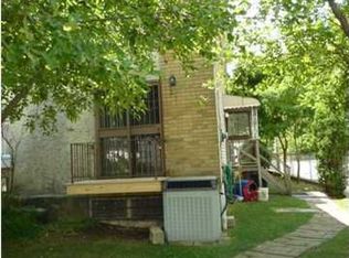 2 Van Name Ave, Staten Island, NY 10303
