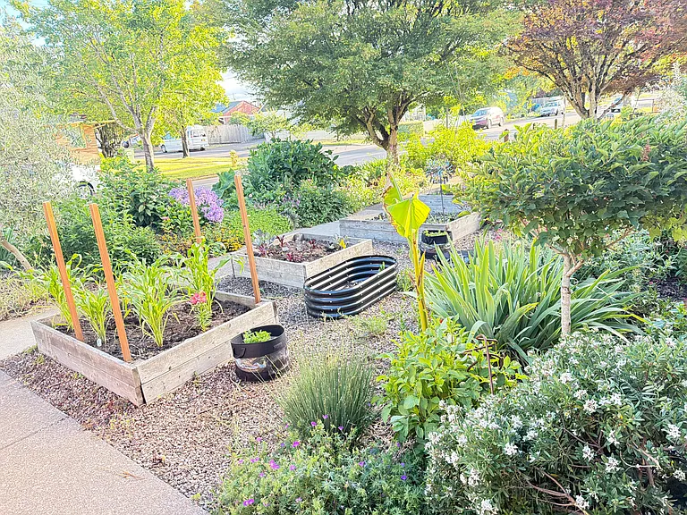420 S Center St — Photo 24