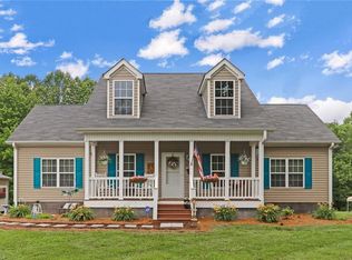 1136 Wagonwheel Rd, Reidsville, NC 27320