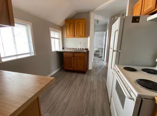 902 N Harrison St #3, Davenport, IA