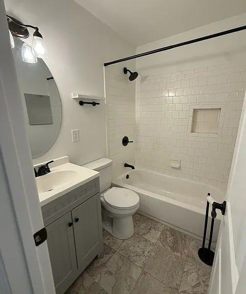 1360 Marshall Dr — Photo 13