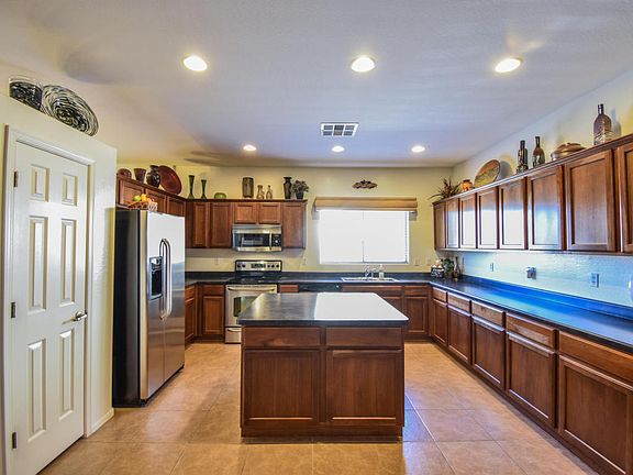 5th image of 1776 N Saint Francis Pl