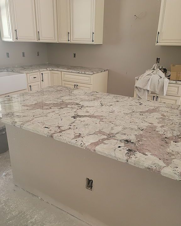 2nd image of 8549 SE 164th Pl