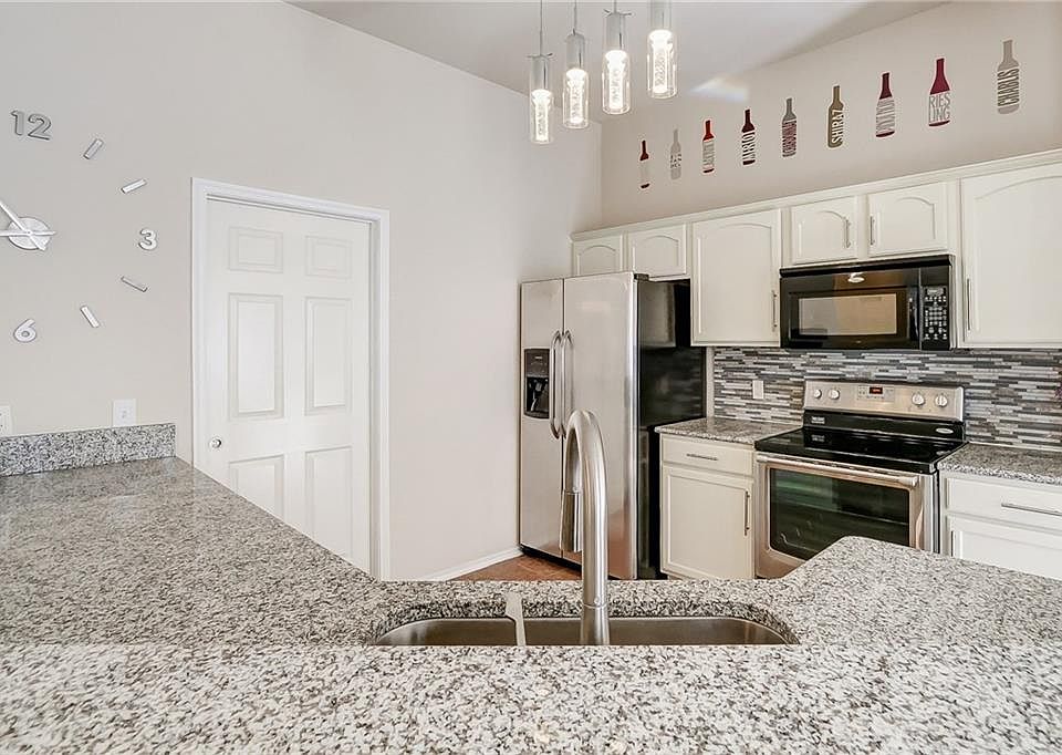 1st image of 9925 Wild Ginger Dr