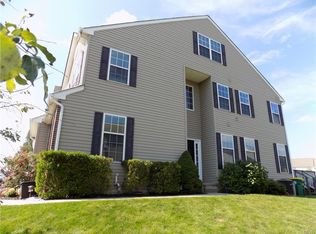 5251 Spring Ridge Dr E, Macungie, PA 18062