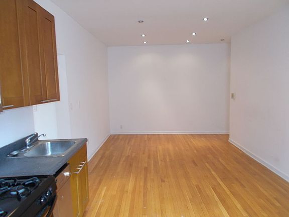 5th image of 358 Saint Johns Pl #J4