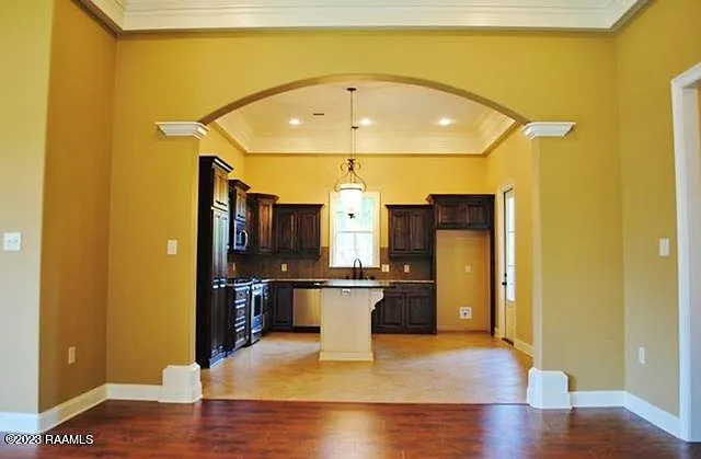 106 Clearwater Dr — Photo 4