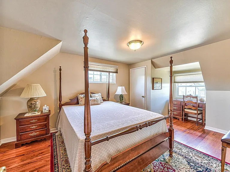 1074 Lorenzo Ct — Photo 6