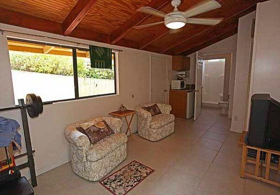 3rd image of 74-5098 Kealapua Pl