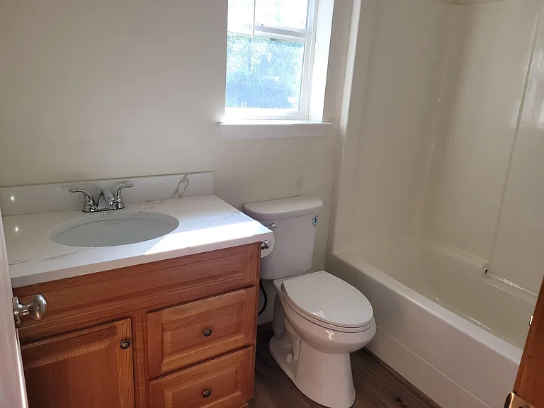 18621 94th Dr NW #B — Photo 11