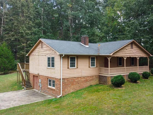1006 Saint Marks Church Rd, Cherryville, NC 28021