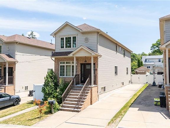 2nd image of 367 Sharon Ave