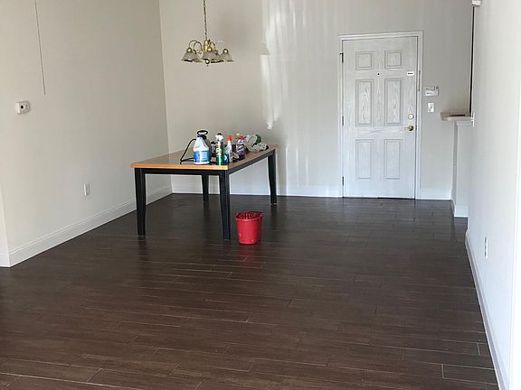 5th image of 9690 Amarante Cir