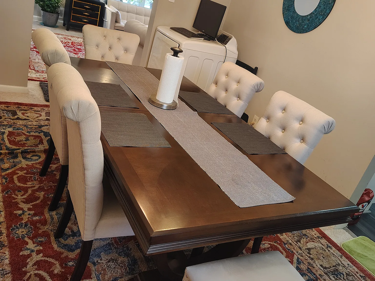 3 bed, 1400 sqft, $900 — Photo 3