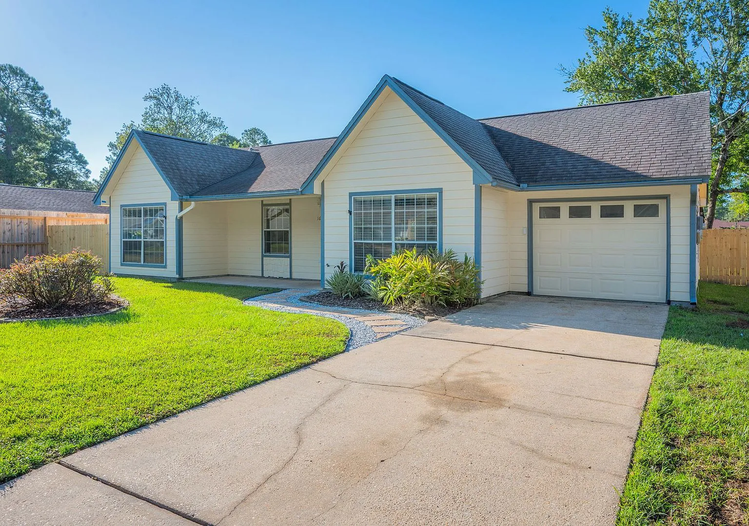3bedroom Home in Fort Walton Beach — Photo 3