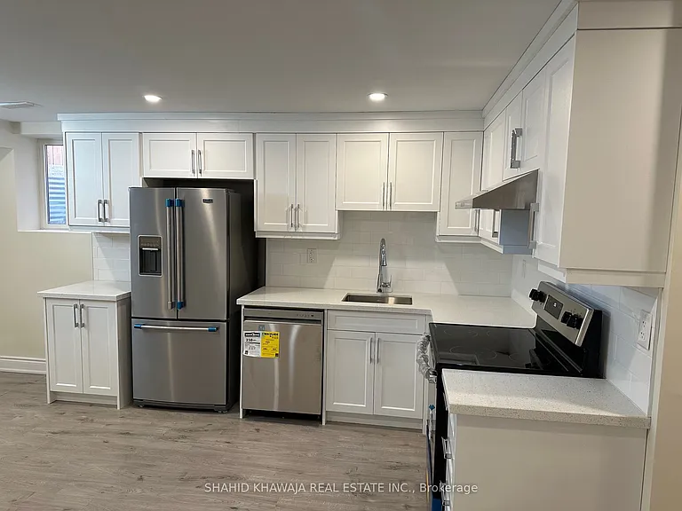 1590 Sorensen Ct #BASEMENT — Photo 3
