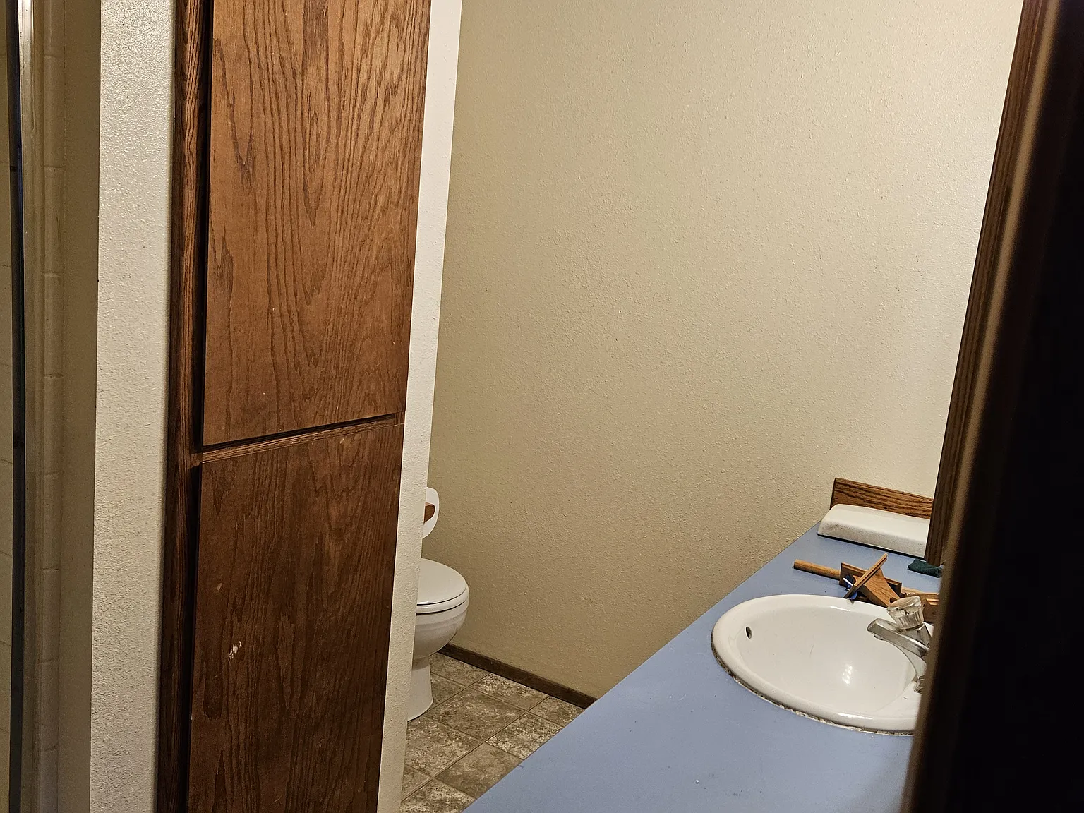 2 bed, 1000 sqft, $1,800 — Photo 4