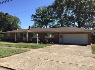 100 W Garwood Dr, Tallmadge, OH
